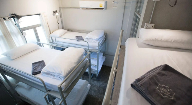 2W Bed & Breakfast Bangkok