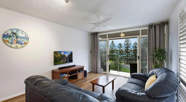 Regency Court 4