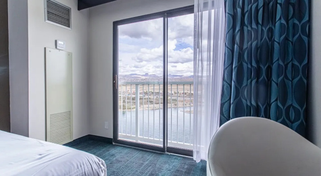 Двухместный номер Standard с видом на реку Don Laughlin's Riverside Resort & Casino