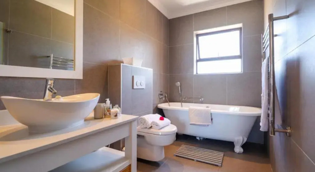 Апартаменты Sea Cliff Condo