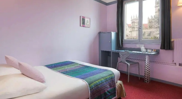 Standardní Dvoulůžkový s manželskou postelí pokoj Best Western Hotel Le Guilhem