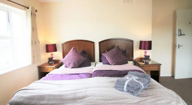 Номер Premium Summerfield Pub & Boutique Rooms