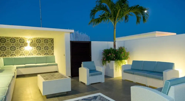 New And Fully Equipped 2 Br Apartment in Aldea Zama - Qs17, Rezerwuj Apartament Hotele w Quintana Roo z parkingiem, Parking