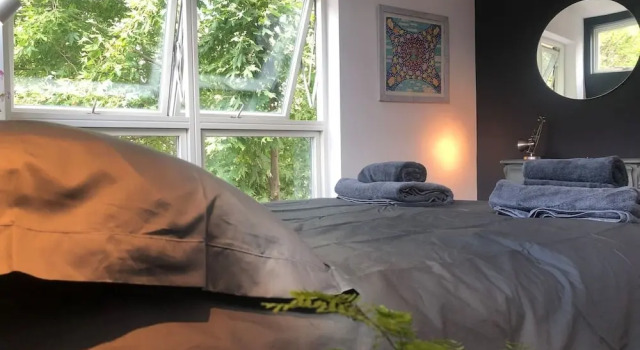 3-bed Flat w/ 2 Terraces in Hackney, East London!, Забронировать Отель Хокни Лондон, рядом с Музей Хэкни