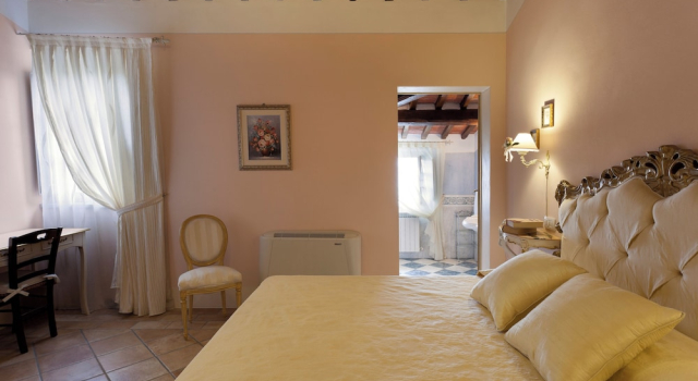 Двухместный номер Classic с видом на окрестности Casa Vacanze B&B Poggio Al Vento Toscana