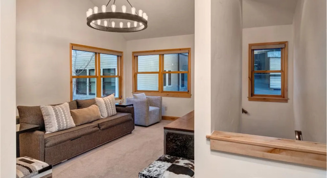 Town Lift Gem 4 Bedroom by RedAwning, Забронировать Дом для отпуска Коттеджи Парк-Сити, рядом с Горнолыжный подъемник First Time Lift, Коттедж