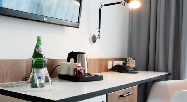 Одноместный номер Superior Hotel Am Triller - Hotel & Serviced Apartments - Pool & Relax Lounge