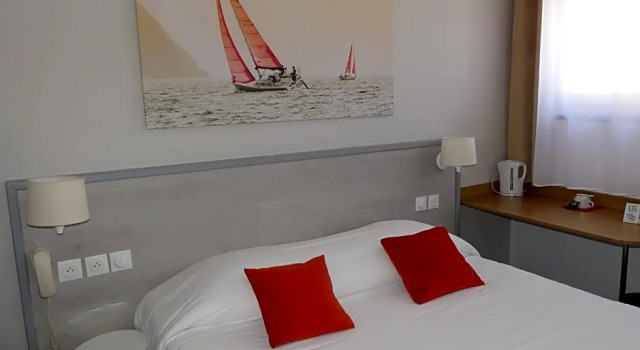 Номер Comfort Logis REX HOTEL Lorient