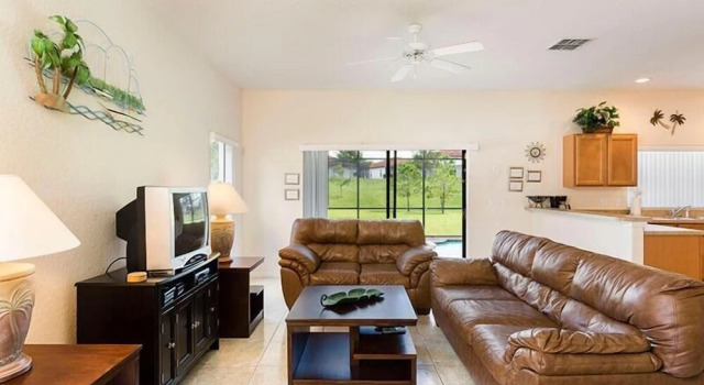 Семейный коттедж с 5 комнатами 320 High Grove House 5 Bedroom by Florida Star