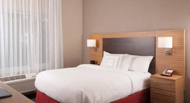 Одноместный люкс TownePlace Suites Charleston Airport/Convention Center