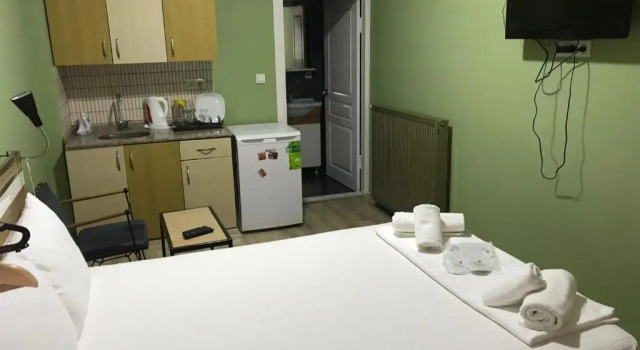 Двухместный номер Standard YOLO Hostel