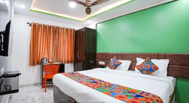 Номер Deluxe FabHotel A White Pearl Suites - Nr Bangalore Airport