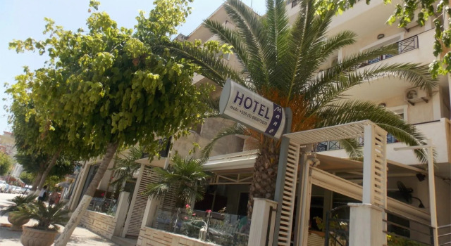 Hotel Mano