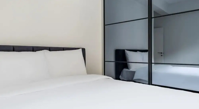 Central and Modern 2 1 Flat in Sisli, Забронировать Отель Шишли Стамбул, рядом с Bomontiada