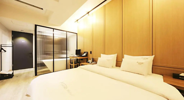Двухместный номер Standard Masan Almond Hotel