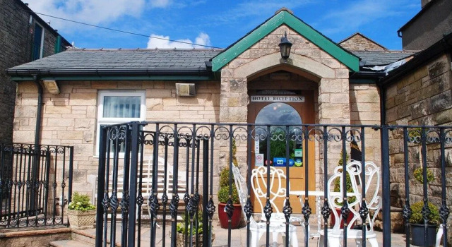 The Melbreak Country Hotel, Varaa Hotelli Hotellit Merseyside aamiaisella, Aamiainen