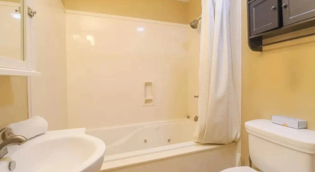 Коттедж Delightful 2-bedroom, 1-bath Home Near Biloxi's Scenic Back Bay