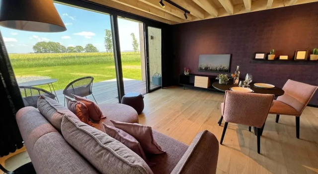 Lodge in Durbuy With Hot Tub & Valley Views, Забронировать Дом для отпуска Коттеджи Дюрбюи, Коттедж