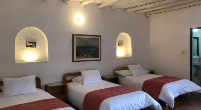 Четырёхместный номер Superior Hotel Hospederia San Carlos Villa De Leyva