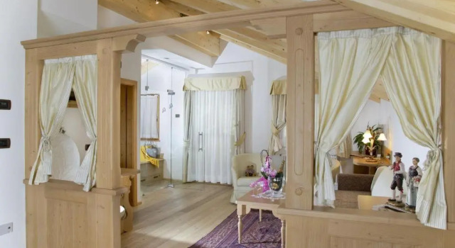 Люкс Comfort Wellness Hotel Lupo Bianco