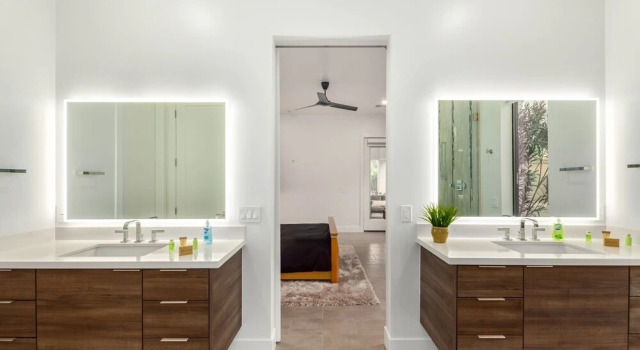 33rd Modern Phoenix 4 Bedroom Home by Redawning, Забронировать Дом для отпуска Кемелбэк-Ист 