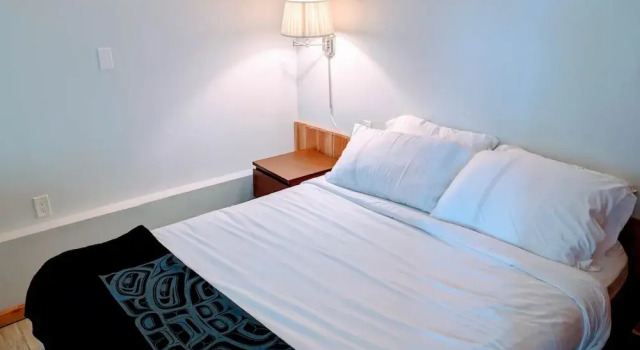 Двухместные апартаменты Comfort с видом на океан Gordies Inn & Suites