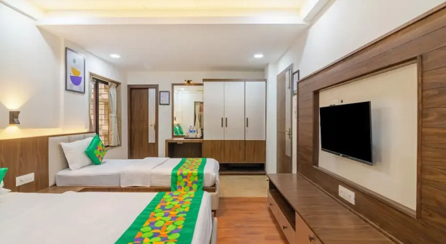 Номер Deluxe Treebo Petals Suites & Banquet - New Town