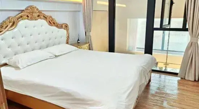 Люкс с 2 комнатами с балконом Hechangju Residence