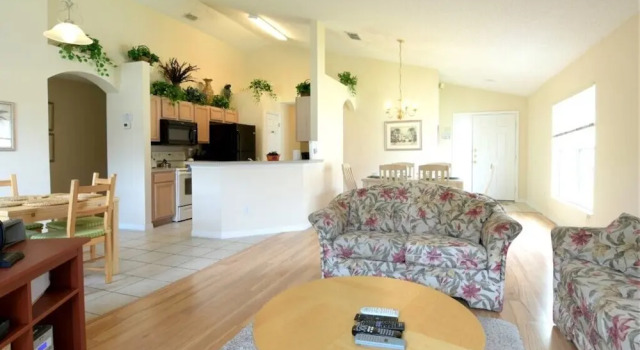 4 Bedroom Home in Emerald Island - 426203, Buchen Sie Hotel Hotels in Four Corners mit Pool, Schwimmbad