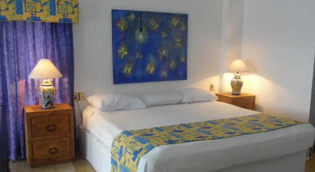 Полулюкс с видом на озеро Emperador Vallarta Beachfront Hotel and Suites