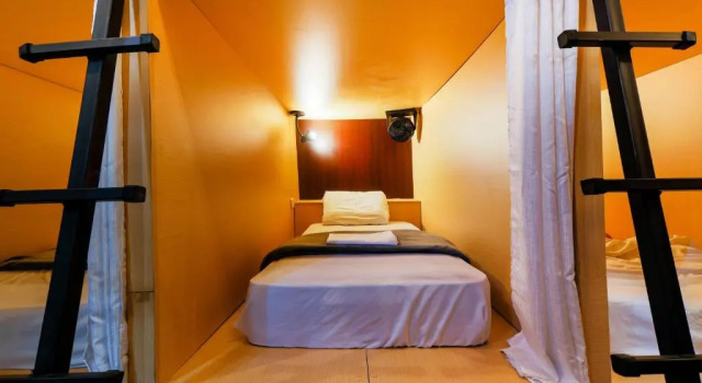 Капсула Tequila Sunrise Hostel