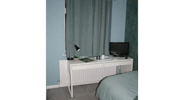 White Rose Hotel & Restaurant - Leeds, Забронировать Отель Отели Англии 3 звезды, 3*