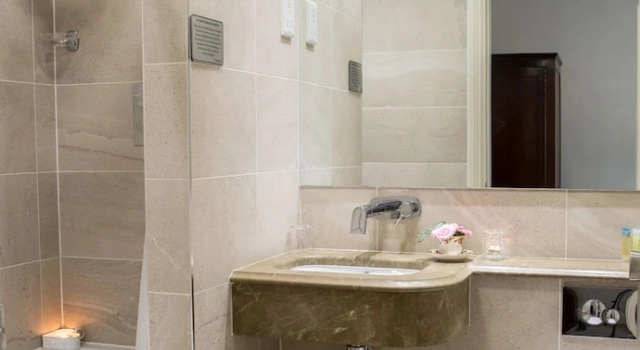 Семейный номер Standard c 1 комнатой Whitford House Hotel