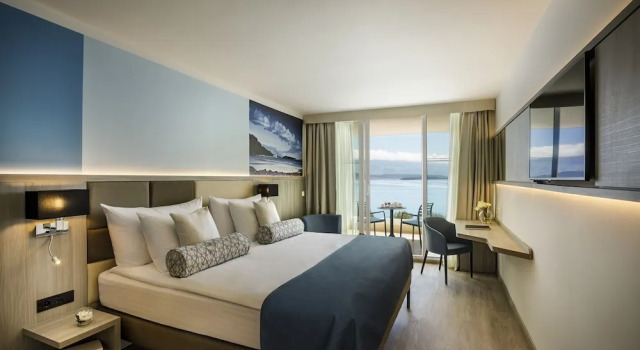 Номер Superior с балконом Valamar Carolina Hotel & Villas