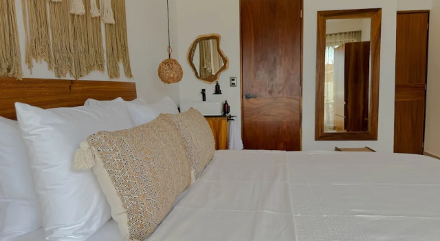 Charming One Bedroom Penthouse With Private Pool By Sandy Powerful