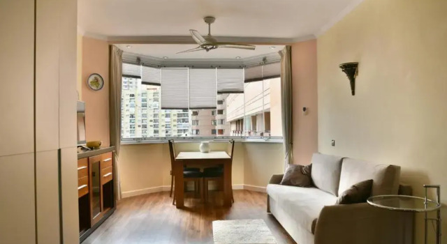 NEW! Seafront luxury studio in Las Palmeras hotel