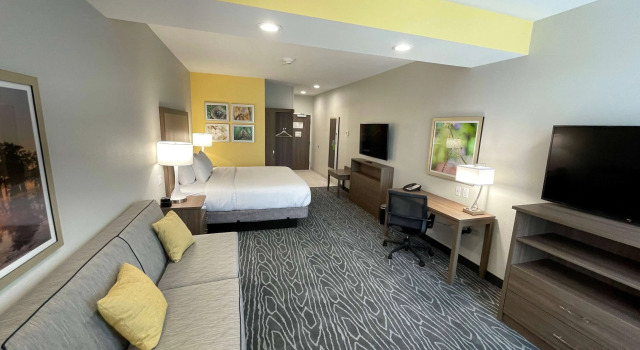 La Quinta Inn & Suites by Wyndham Valdosta, Rezerwuj Hotel Valdosta Georgia