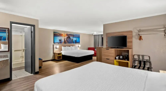 Одноместный люкс Days Inn by Wyndham Whitmore Lake Near Ann Arbor And Brighton