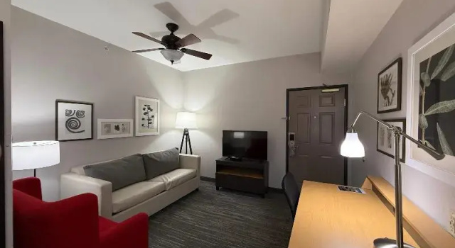 Четырёхместный люкс Country Inn & Suites by Radisson, Harrisburg - Hershey West, PA