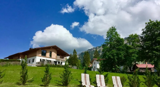 Апартаменты Deluxe Landhaus Bergglühen inkl Bergbahnticket