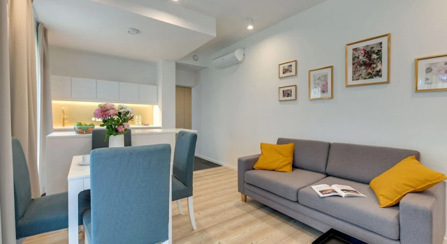 Flats For Rent  - Verano Residence, Varaa Hotelli Hotellit Pommeri pysäköinnillä, Pysäköinti