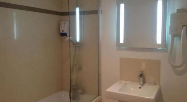 Двухместный номер Standard Hôtel Albert Elisabeth Gare SNCF