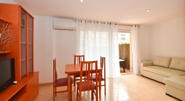 Lloretholiday Dia A074, Varaa Huoneistohotelli Hotellit Costa Brava uima-altaalla, Uima-allas