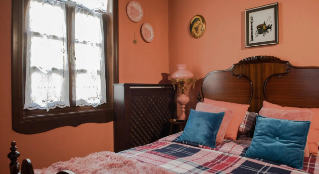 Dandy on the Hill in Arnaia | 4  Seasons Maisonette | Up to 4 people, Забронировать Отель  