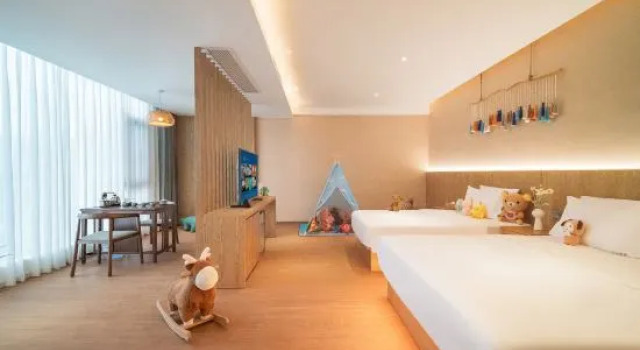 Семейная капсула Yunshang Jianli Homestay (Libo Xiaoqikong Scenic Area East Gate Ticket Hall)