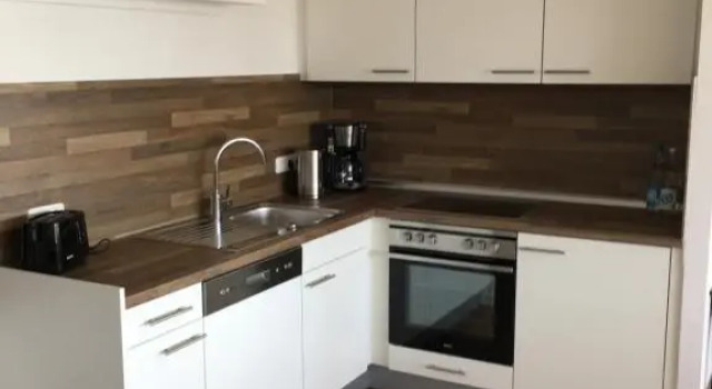 Apartment 6, OG 3