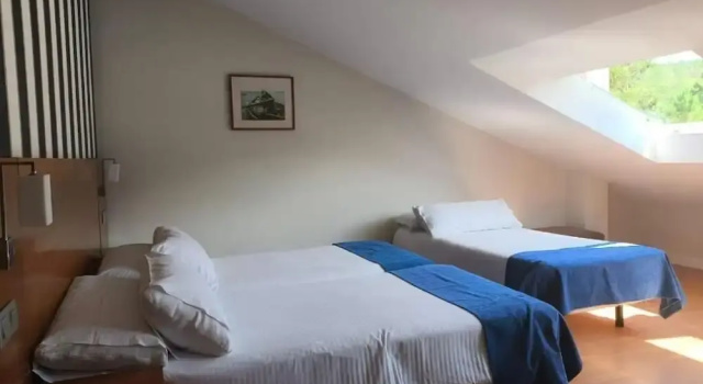 Трёхместный номер Standard Hotel O Noso Portosin