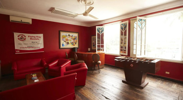 Flying Dog Hostel, Забронировать Хостел Отели в центре Мирафлореса, в центре, Завтраки
