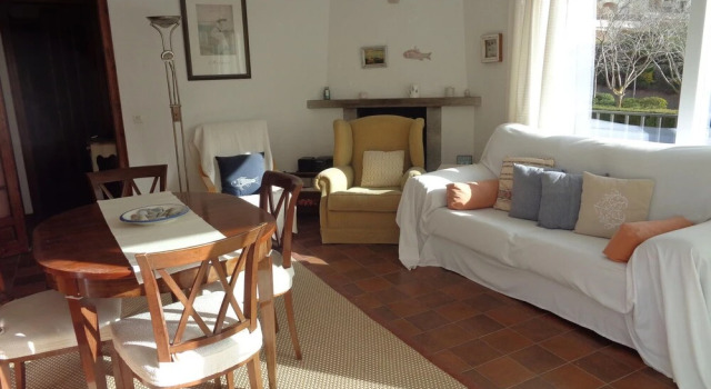 Aj-6 Calella DE Palafrugell 6 PAX