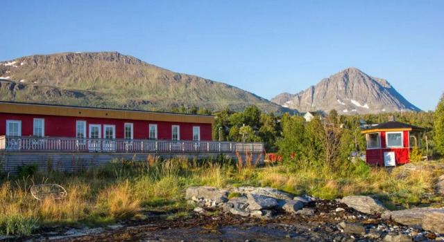 Vikran Vacation: Sea fishing and Northern Lights, Rezerwuj Hotel Vikran Troms og Finnmark